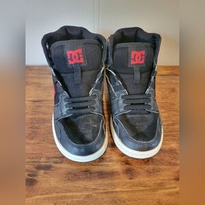 DC shoes